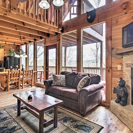 Sevierville Sanctuary Hot Tub, Pool Table And Deck! Εξωτερικό φωτογραφία