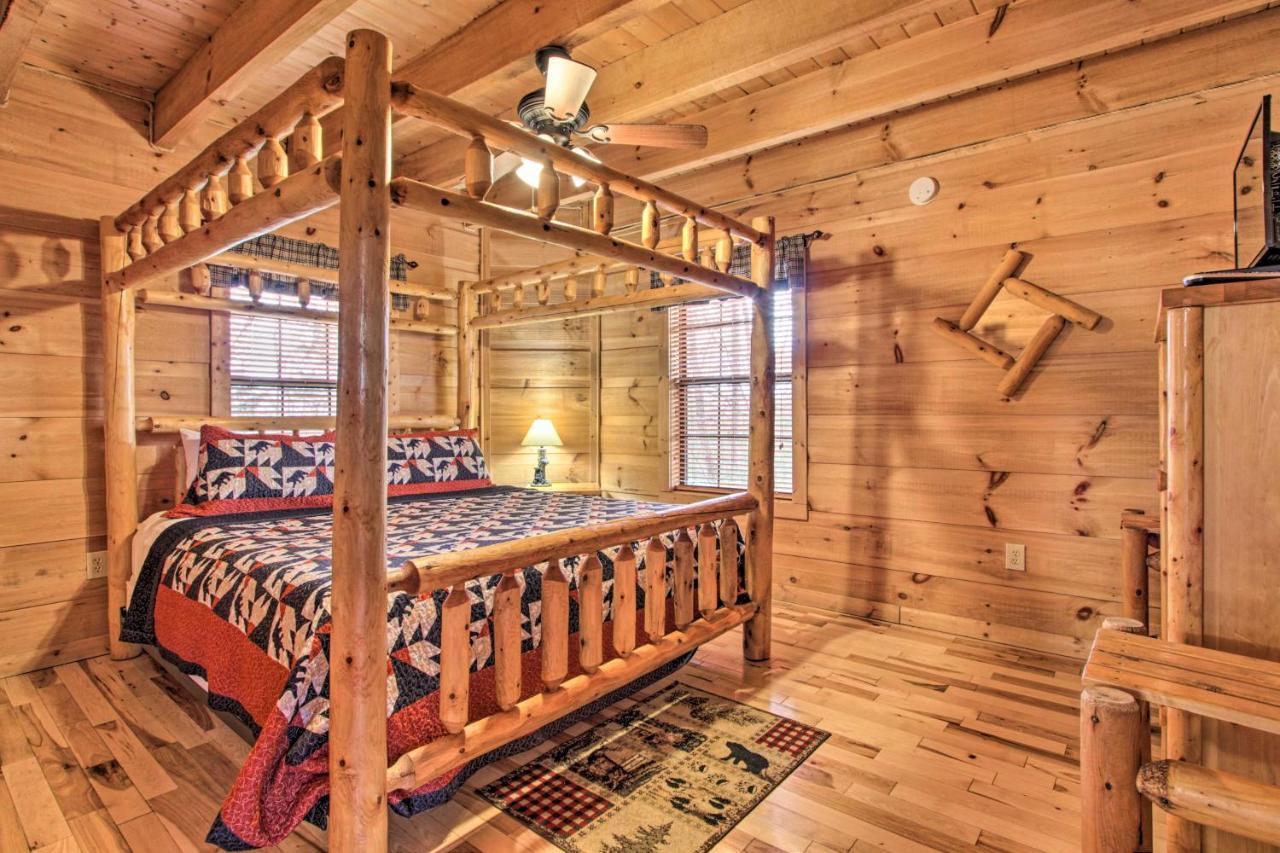 Sevierville Sanctuary Hot Tub, Pool Table And Deck! Εξωτερικό φωτογραφία