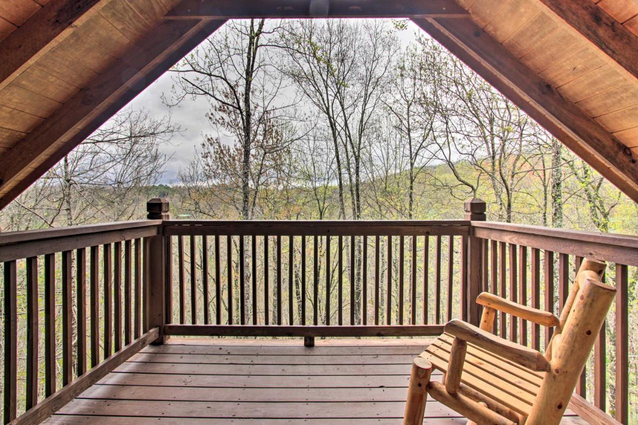 Sevierville Sanctuary Hot Tub, Pool Table And Deck! Εξωτερικό φωτογραφία